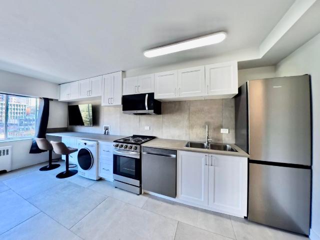 Suffolk House 1540 Haro Apartment [object Promise] for Rent