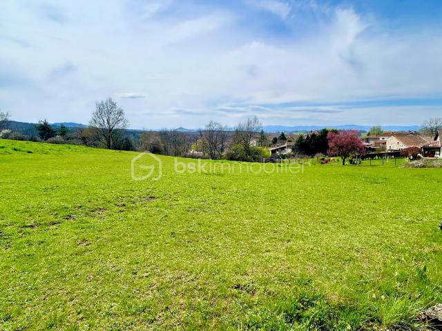 Sugères Vente Terrain 63