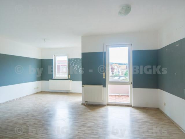Suhl Mitte: 1Raumwohnung, Fahrstuhl, integrierte Küche&Wannenbad,Balkon