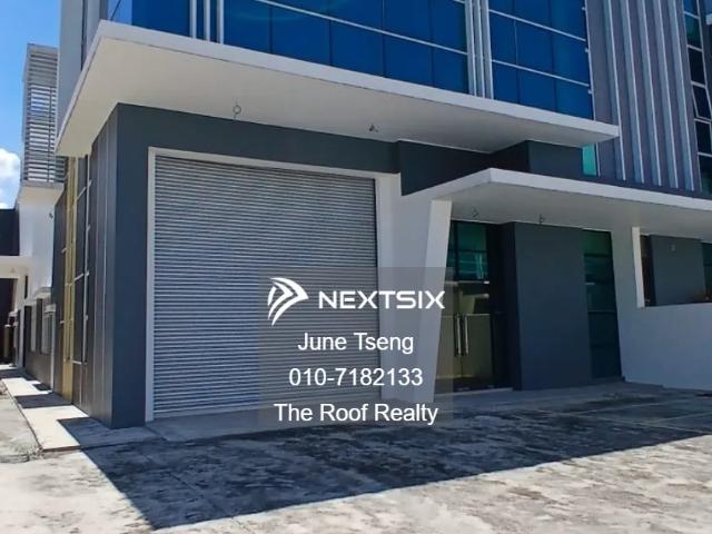 Suitable as store, Car Workshop or Small warehouse with office on the upper floor