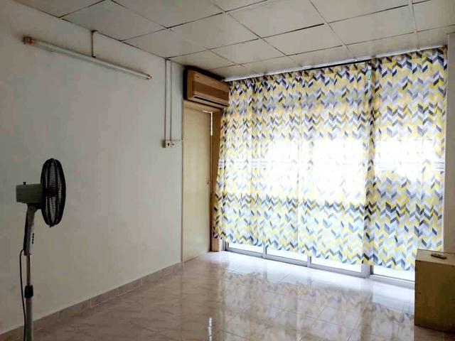 Suitable for small family own stay
