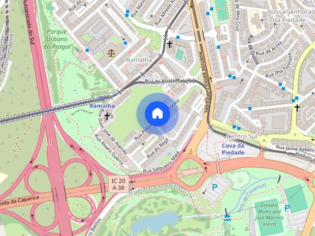 Suite completa com varanda Transportes WIFI Centro Almada