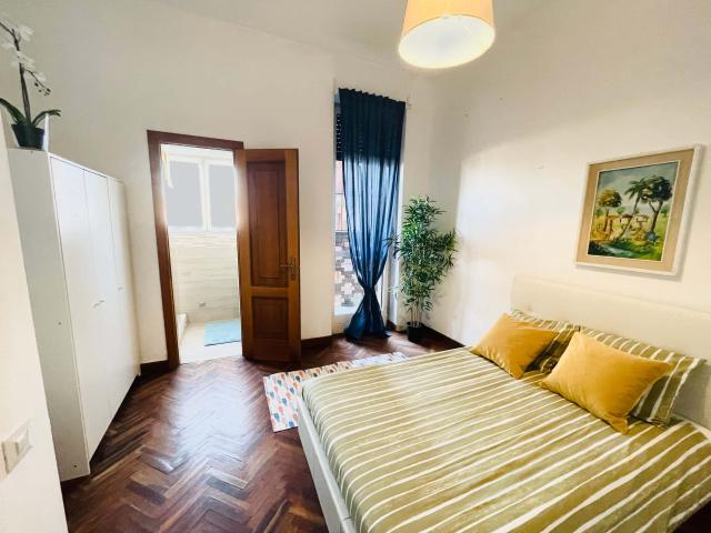 Suite con bagno privato adiacente alla Cattolica 6