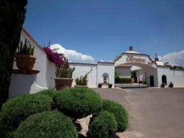 Suite en renta Hacienda San Jeronimo, enfrente de Fracc. San Alberto