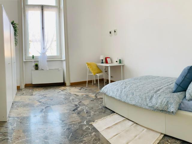 Suite in centro con M1 sotto casa via Boccacc 3