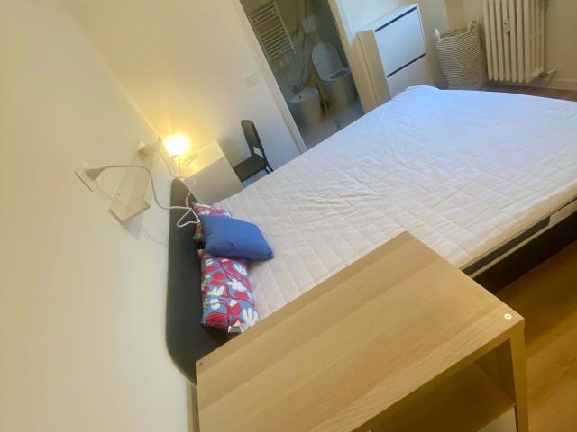 Suite Matrimoniale con bagno privato in Via Cascina Barocco, Milano