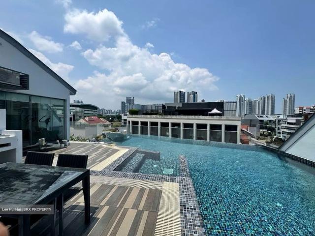Suites 123 D8, Apartment