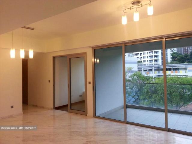 Suites @ Cairnhill D9, Apartment