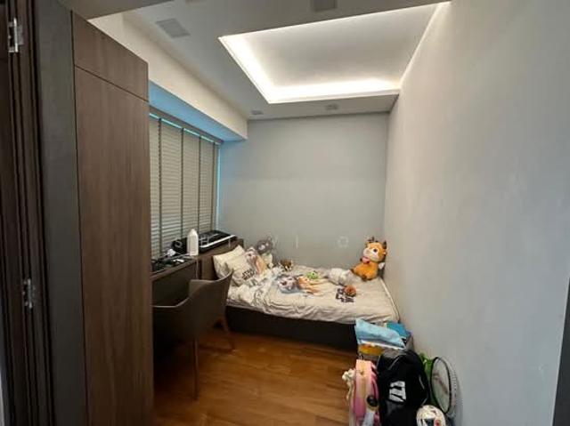 Suites at Orchard Condominium For Sale, $1,350,000, 2 Bed 1 Bath 549 sqft $2,459.00 psf