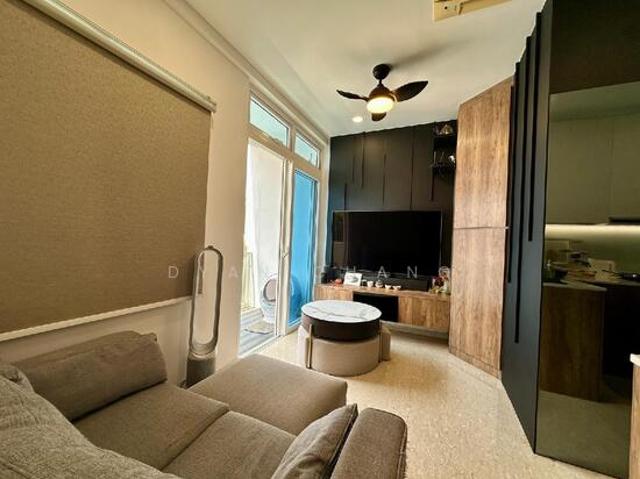 Suites @ East Coast Condominium For Sale, $1,300,000, 1 Bed 2 Bath 947 sqft $1,373.00 psf