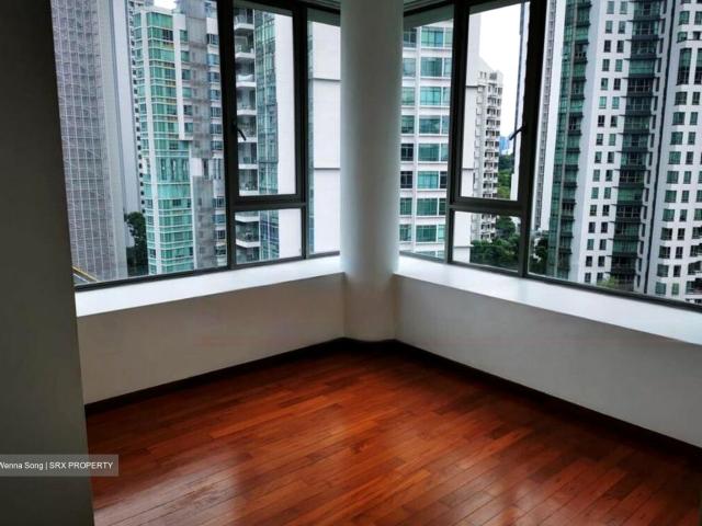 Suites @ Surrey D11, Apartment