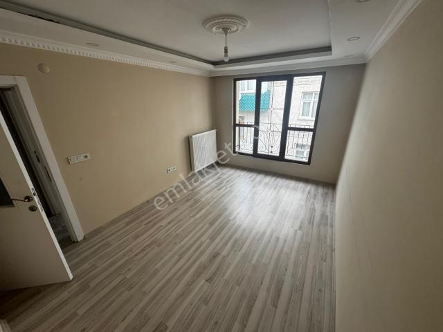 Sultançiftliği Mh 2+1 85m2 3.kat Yeni Daire