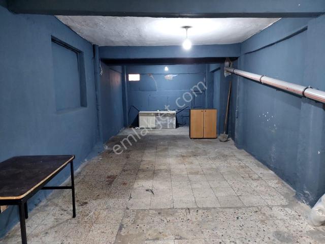 Sultan Selim Mahallesi Eski Ptt Sokağında Kiralık Dükkan