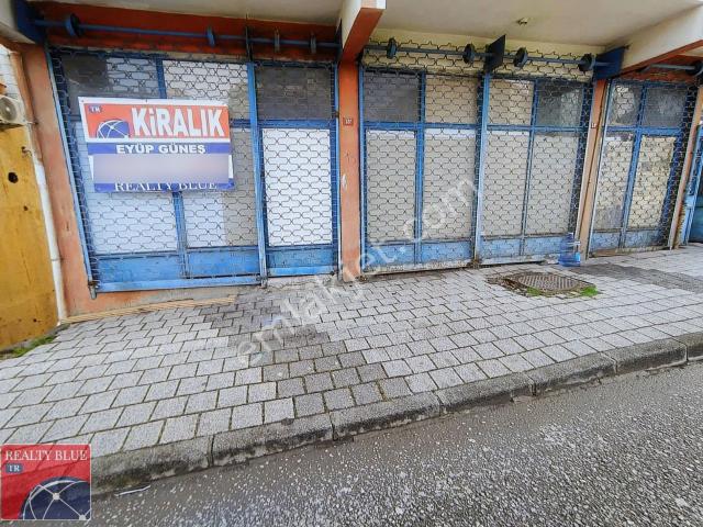 Sultanbeyli Abdurrahman Gazi Mahallesinde 80 M2 Kiralık Dükkan