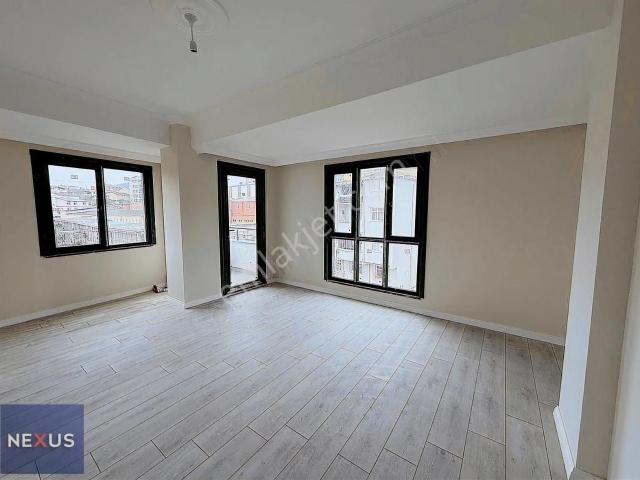 Sultanbeyli Akşemsettin Mahallesi Satılık Fırsat 2+1 Daire