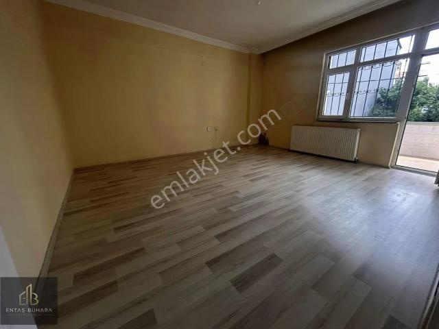 Sultanbeyli Ahmet Yesevi Mahallesinde 2+1 Kiralık Daire