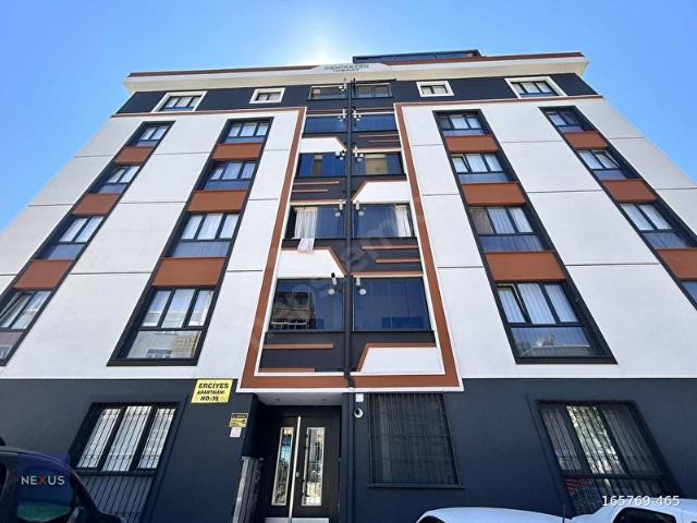 SULTANBEYLİ AHMETYESEVİ MAHALLESİNDE 3+1 SATILIK DAİRE