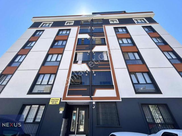 Sultanbeyli Ahmetyesevi Mahallesinde 3+1 Satılık Daire