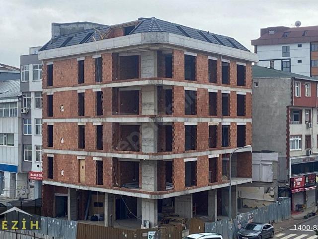 SULTANBEYLİ'DE OTOYOLA ÇİFT CEPHE KOMPLE BİNA FIRSATI