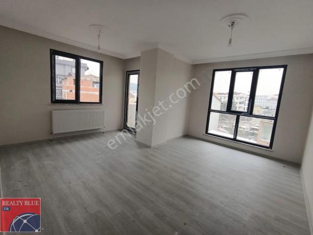 Sultanbeyli Fatih Mahallesi'nde Sıfır 2+1 Kiralık Lüx Daire