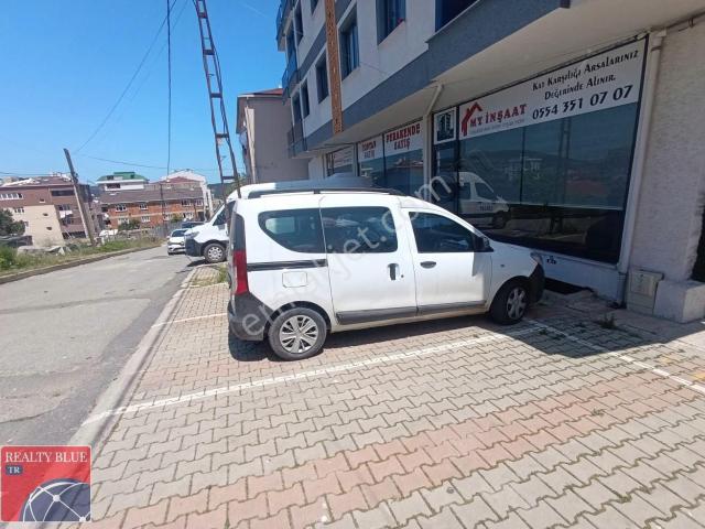 Sultanbeyli Hamidiyede Ticari Ve İmalathane Fırsat Bir Yer