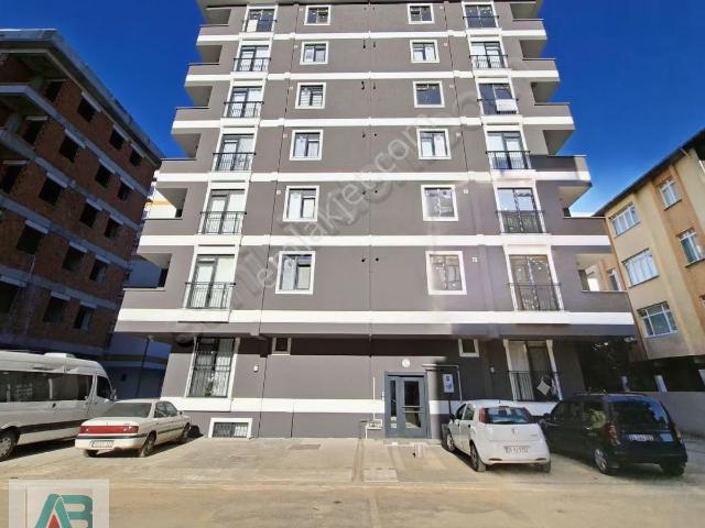 Sultanbeyliği Adil Mahallesi Yeni Binada 2+1 Kiralık Daire
