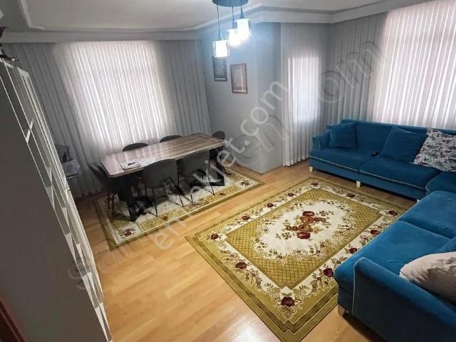 Sultanbeyli Mehmet Akif Mah.'de Ferah+balkonlu Satılık 2+1