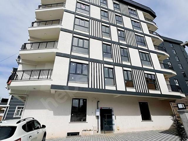 SULTANBEYLİ MEHMETAKİF MAH SATLIK 4+1 ÇATI DÜBLEX