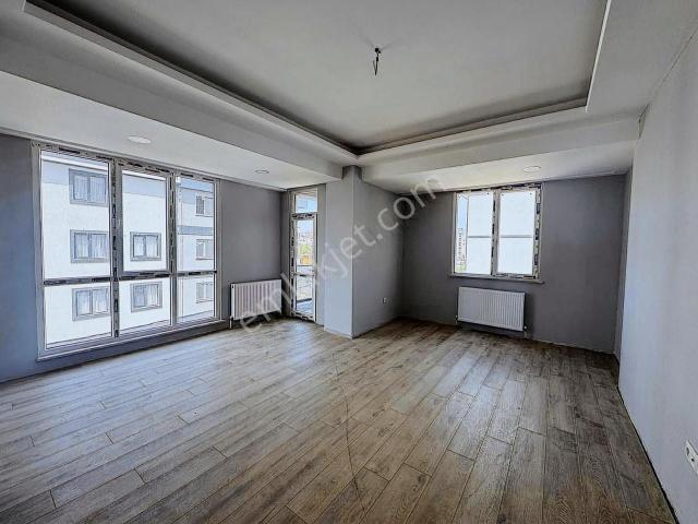 Sultanbeyli Mimar Sinan Mh Satılık 2+1 Daire