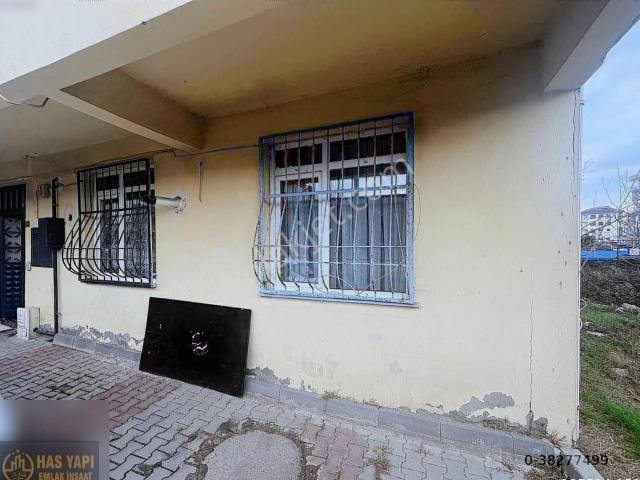 Sultanbeyli Mimarsinan Mahallesinde Caddeye Pareler 2+1 Daire