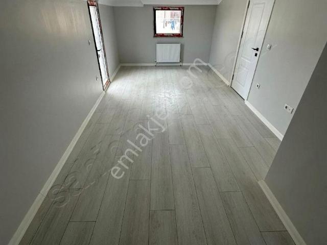 Sultanbeyli Mimarsinan Mahallesinde Satılık 4+1 Dubleks Daire