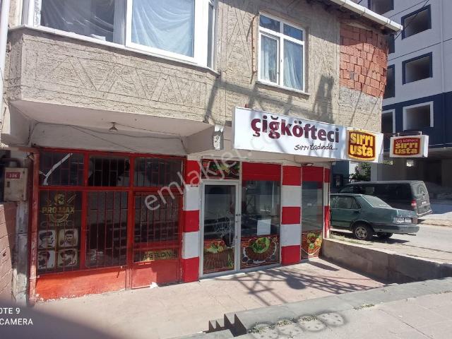 Sultanbeyli Mimarsinan Cadde Üzerinde Acil Kiralık 2 Dükkan