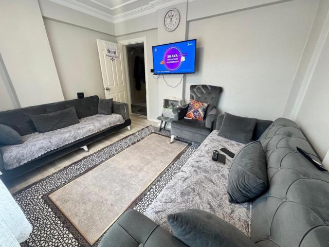 Sultangazi İsmetpaşa Mh Satlık 2+1 Kredili 85m² Ara Kat