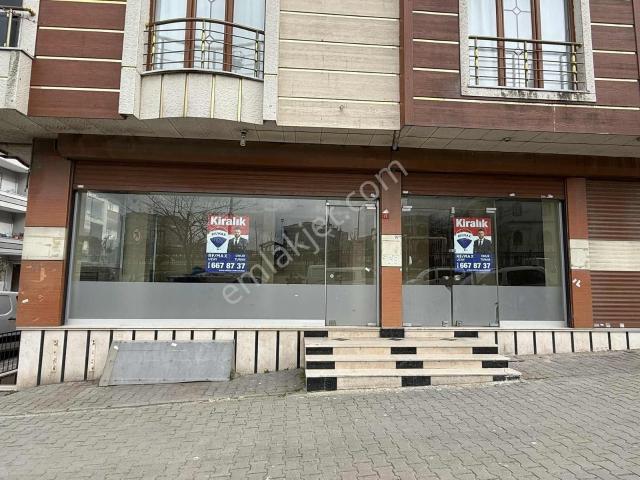 Sultangazi Kiralık 200m2 Dükkan Mağaza,geniş Vitrinli