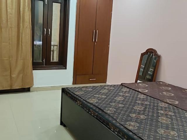 Sultanpur 2 Bedroom 700 Sq. Ft. Builder Floor in Sultanpur Delhi Listing ID: #9473