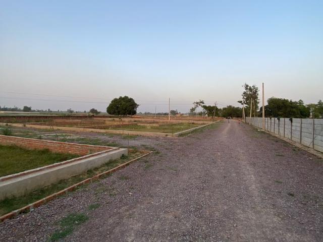 Sultanpur, Lucknow South 1200 Sq.Ft. Plot in Sultanpur Lucknow Listing ID: #10282