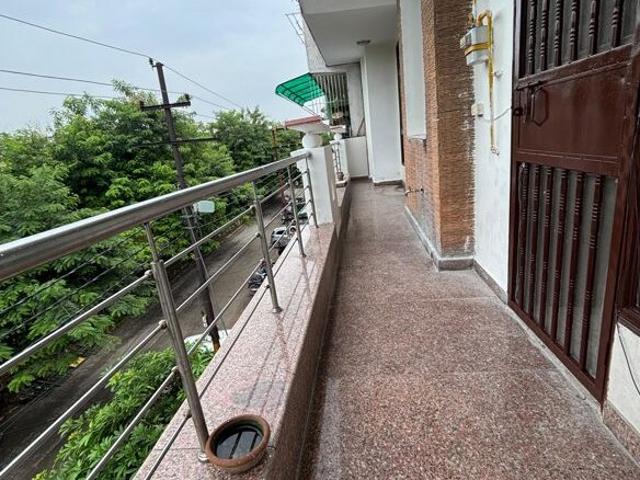 Sultanpur, South Delhi 1.5 Bedroom 697 Sq. Ft. Builder Floor in Sultanpur Delhi Listing ID: #10045