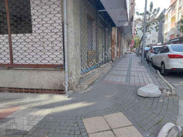 Sulyapıdan Üsküp Caddesine Yakın İki Katlı 200m2 Depolu Dükkan