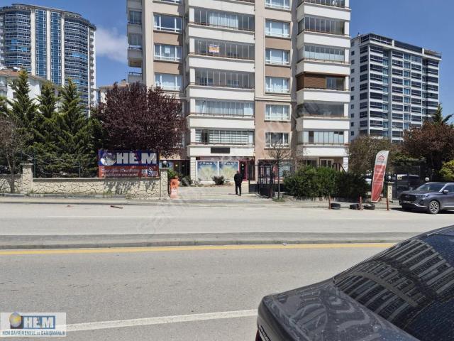 Süleyman Şah Caddesinde Satılık 100m2 Dükkan Mağaza