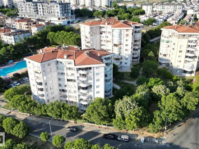 Süleymanpaşa Yalıkolu Sitesi'nde Kiralık Deniz Manzaralı Daire