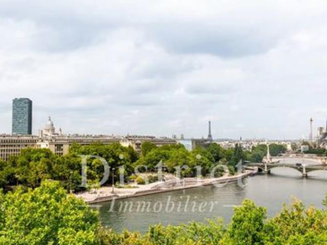 Sully Morland Quai Henri IV. Penthouse d'exception avec vue panoramique !