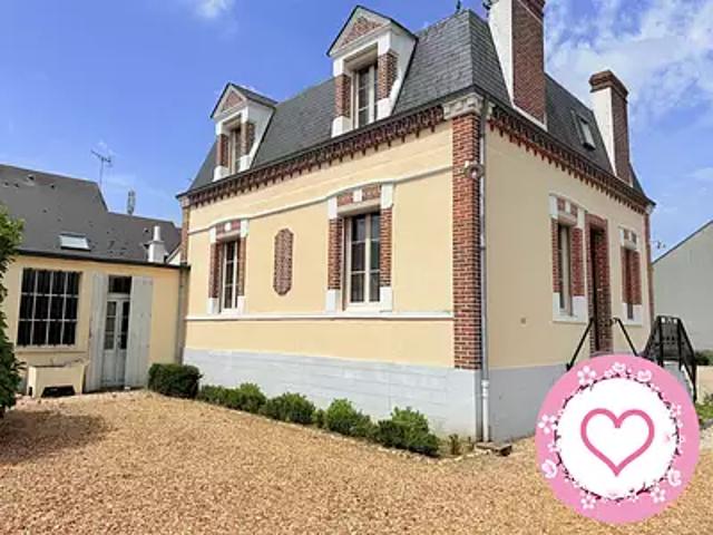 Sully sur Loire 45600 Achat / Vente maison 6 pièces t6 parking