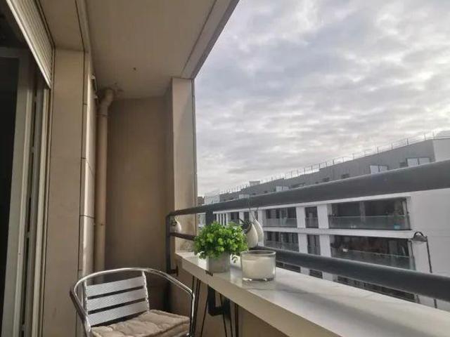 Super 2P 40 m2 meublé avec balcon à Asnières