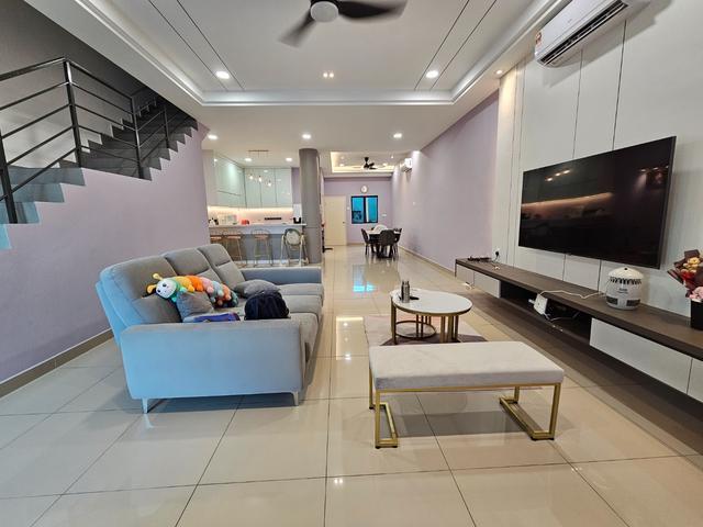 Super tiptop house