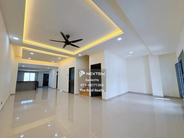 Super Value buy with tip top condition renovated unit Semi D for sale