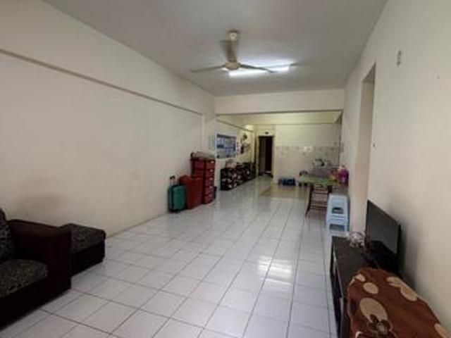 SUPER VALUE BUYBelow Market Vista Bayu Apartment Klang For Sell