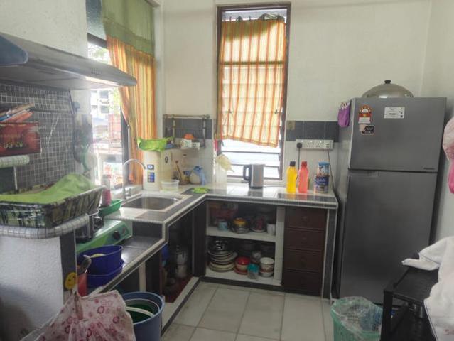 SUPER WORTH Dafe Court 686 Sqft Lower Floor 1 Cp Rare In Market