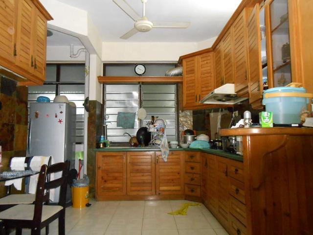 SUPER WORTH Medan Lumba Kuda 850 Sqft Middle Floor CHEAPEST UNIT