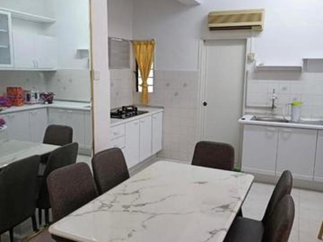 SUPER WORTH Sri Saujana 1100 Sf Fully Reno Furnished Maintain Unit
