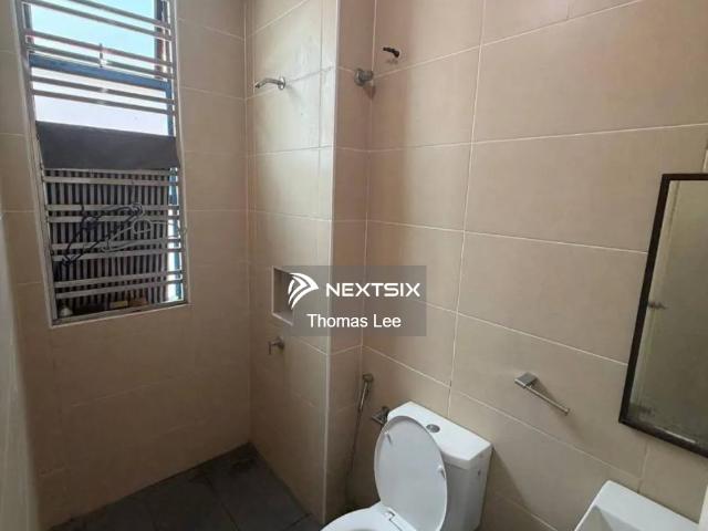 Super Below Market Good Condition Reno Bungalow Aman Perdana Klang